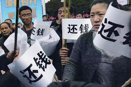 家门口喇叭催债是否构成违法行为？